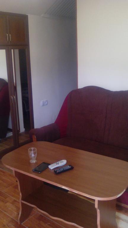 Narvar Hotel Goris Exterior foto